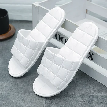 Мужские летние тапочки EVA Soft Bottom Cloud Slippers Модные легкие противоскользящие мужские шлепанцы для ванной комнаты Мужская обувь